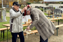 Übergabe des Schlüssels an Bürgermeister Ball