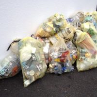 stockbild_gelbe_saecke